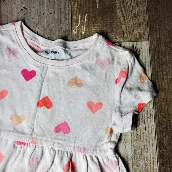 Old Navy Fit & Flare Jersey Dress for Toddler Girls Size 2T Hearts - Picture 5 of 9
